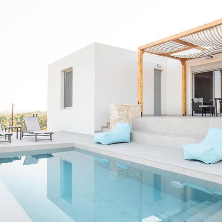 Sunset Luxury Villa Akritokhórion Exteriör bild